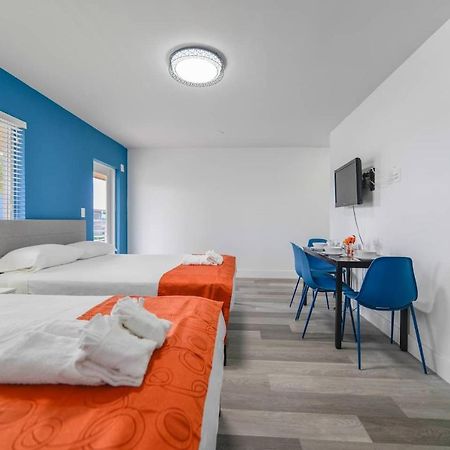 Fantastic 1 Bedroom With Pool Steps From The Beach #43 Hollywood Exterior photo