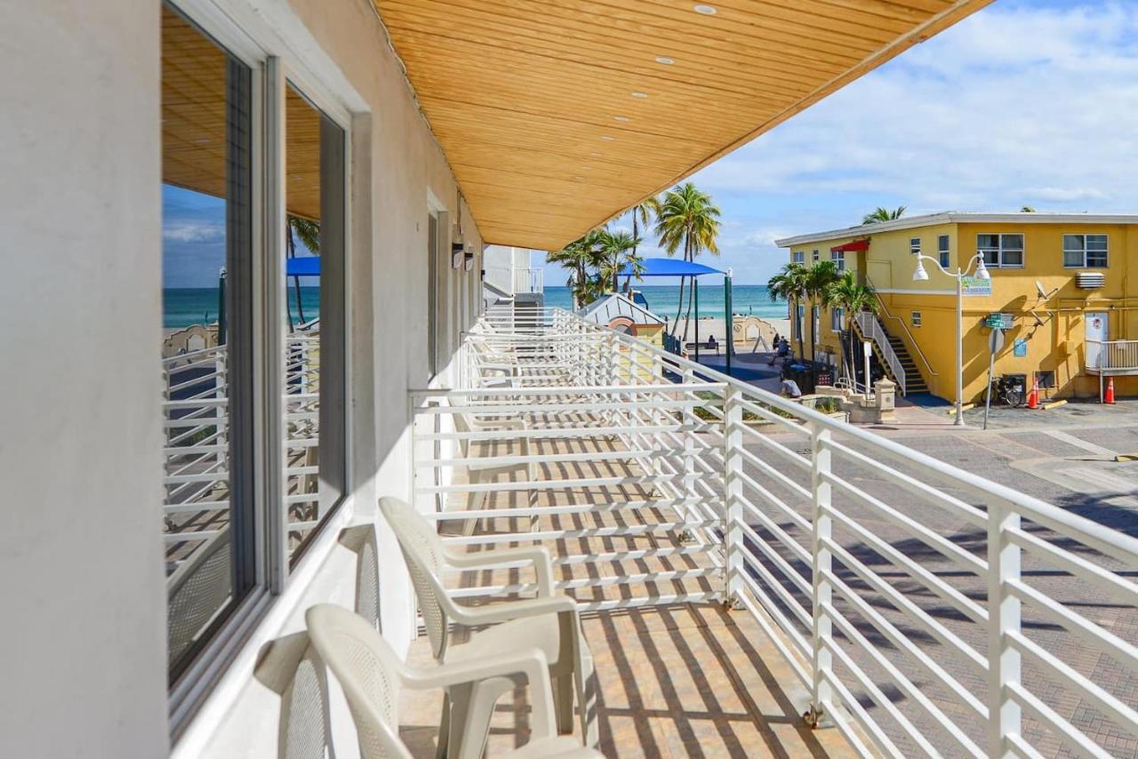 Fantastic 1 Bedroom With Pool Steps From The Beach #43 Hollywood Exterior photo